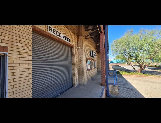 800M² WAREHOUSE TO LET IN BENONI CENTRAL
